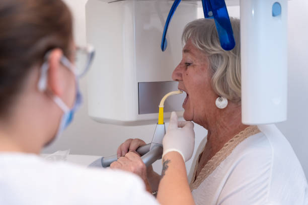 Best Emergency Tooth Extraction in Hampton, IA